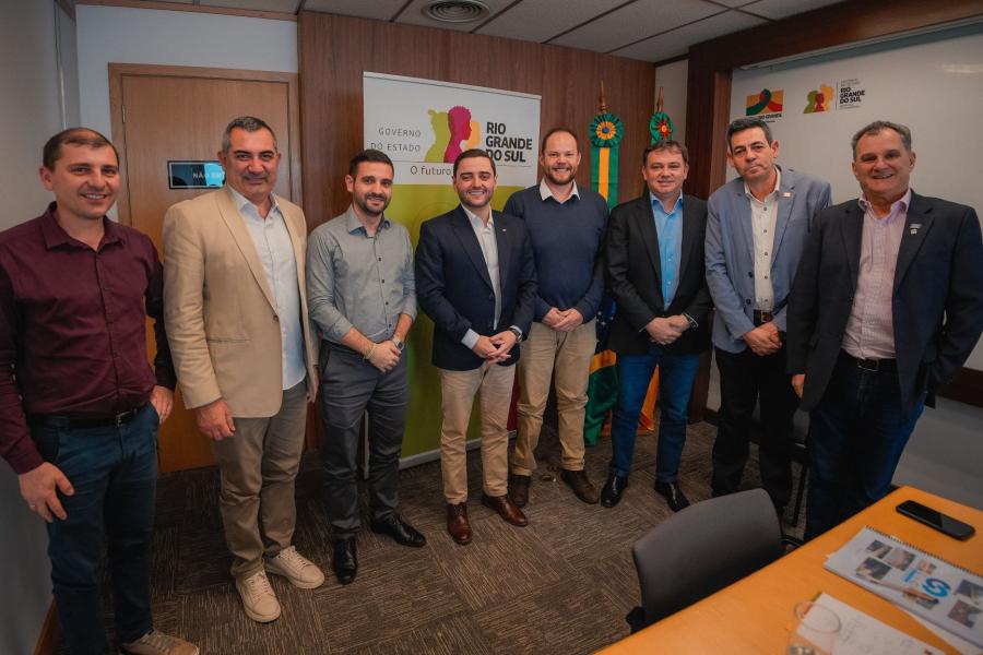 Lideranças buscam recursos para obras de reconstrução no Vale