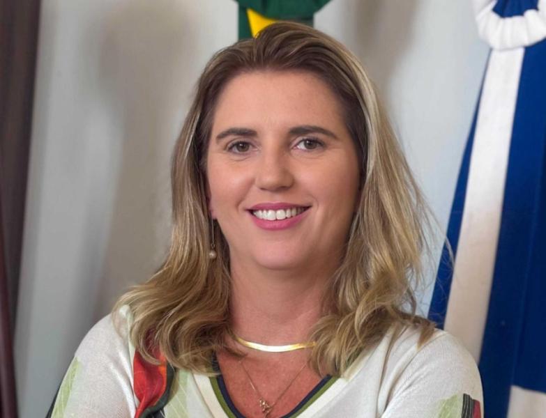 Prefeita de Estrela concorre a cargo no Conselho Fiscal da Famurs