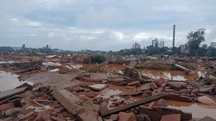 Cruzeiro do Sul teve bairros inteiros destruídos pela enchente