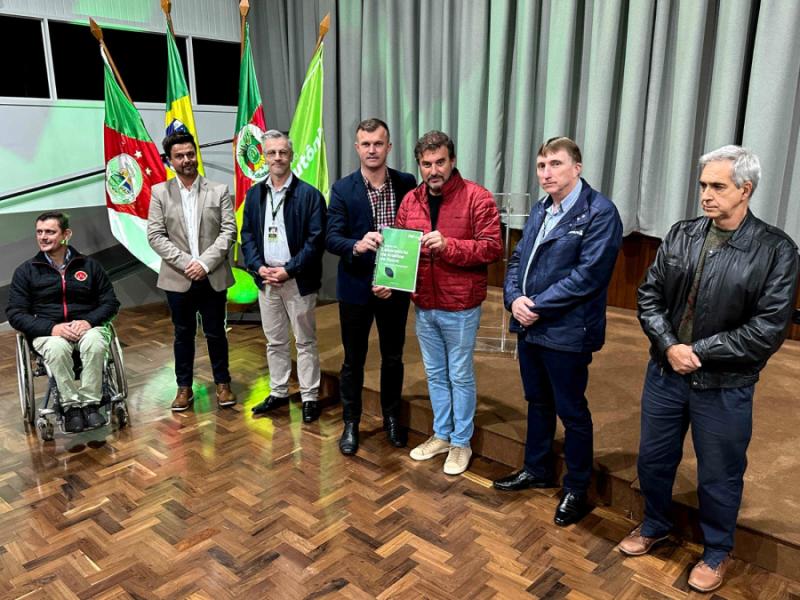 Amvat apoia laboratório de análise de solos 